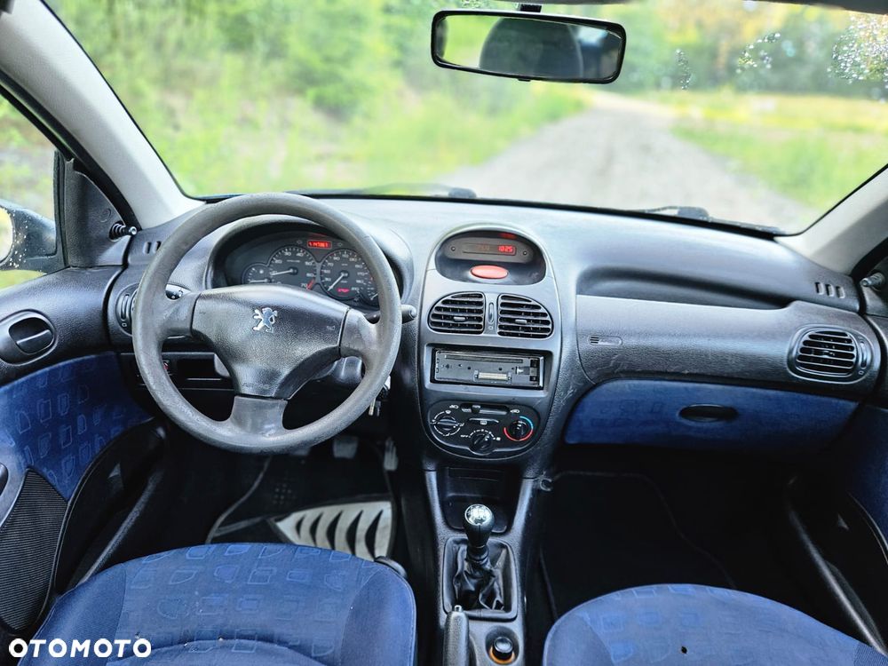 Peugeot 206 - 2