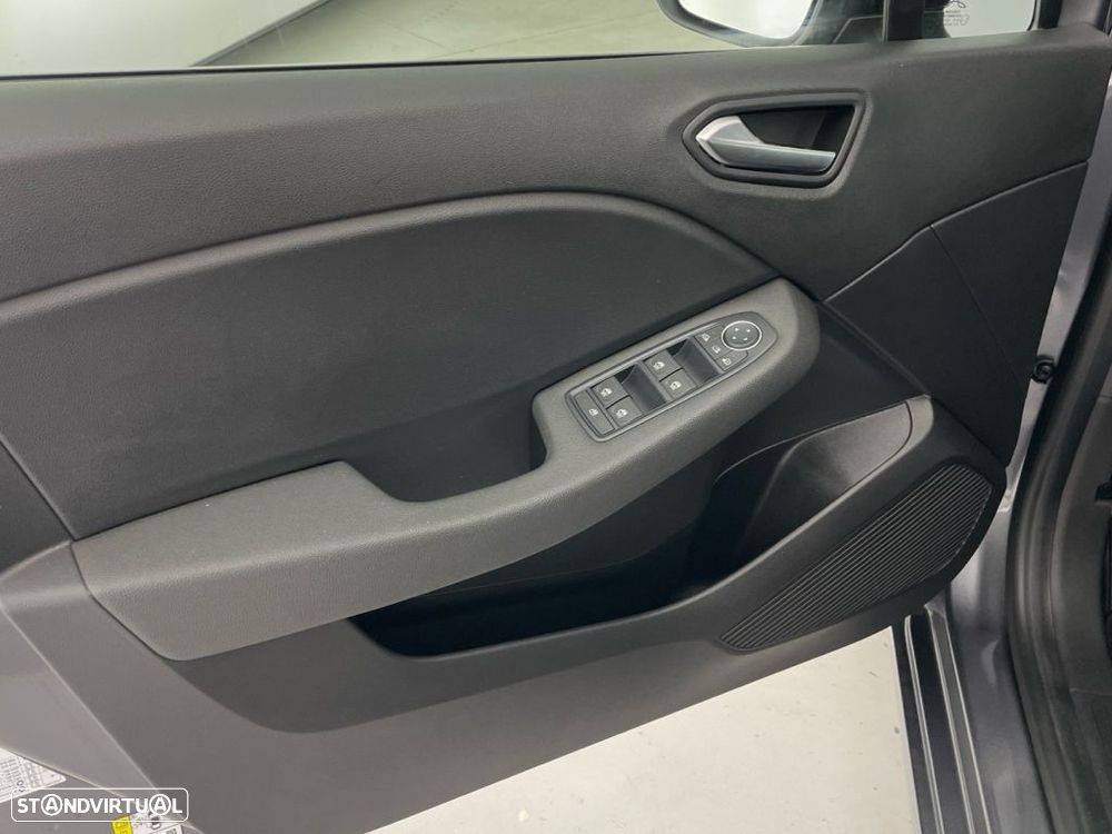 Renault Clio 1.0 TCe Evolution - 16