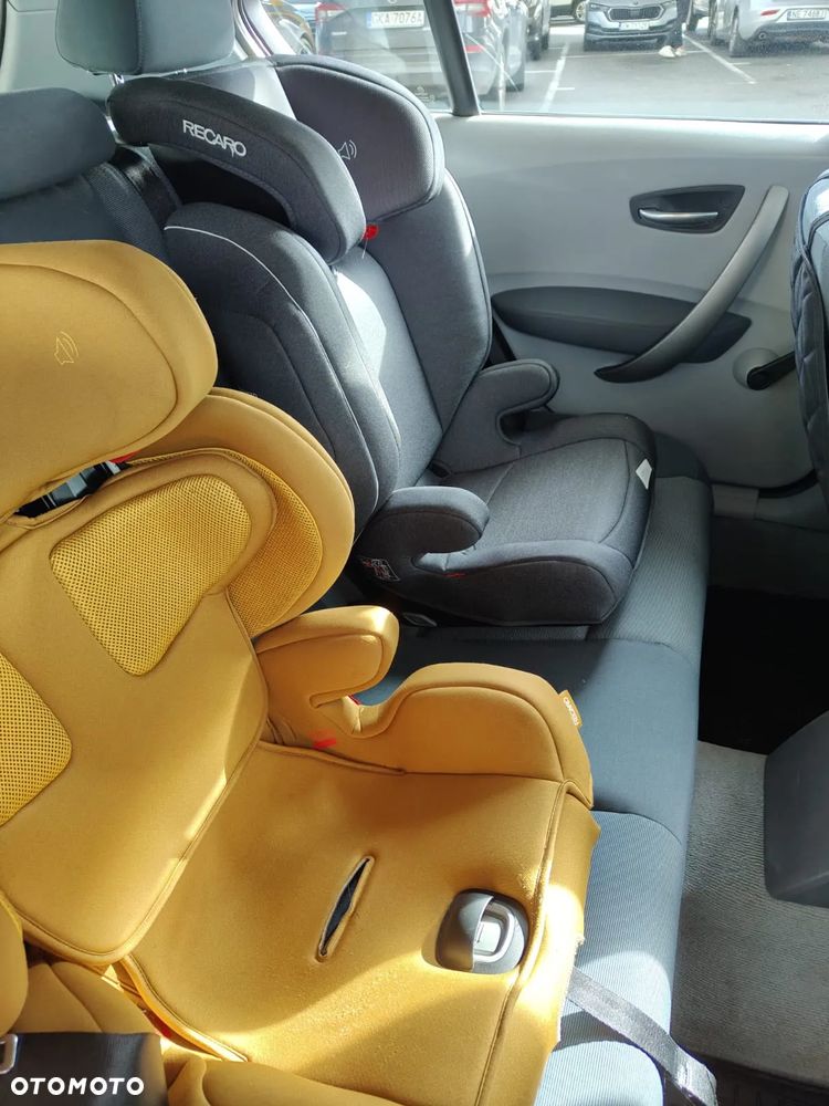 BMW Seria 1 116i - 11