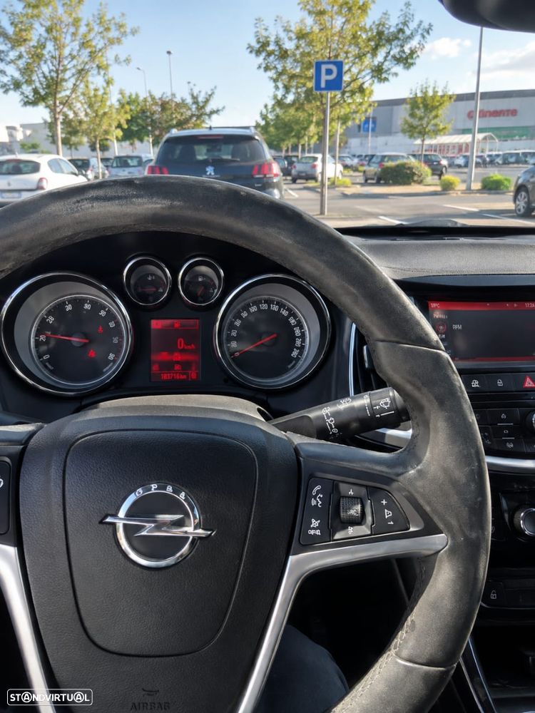Opel Cascada 1.6 SIDI Turbo ecoFLEX S&S Edition - 4