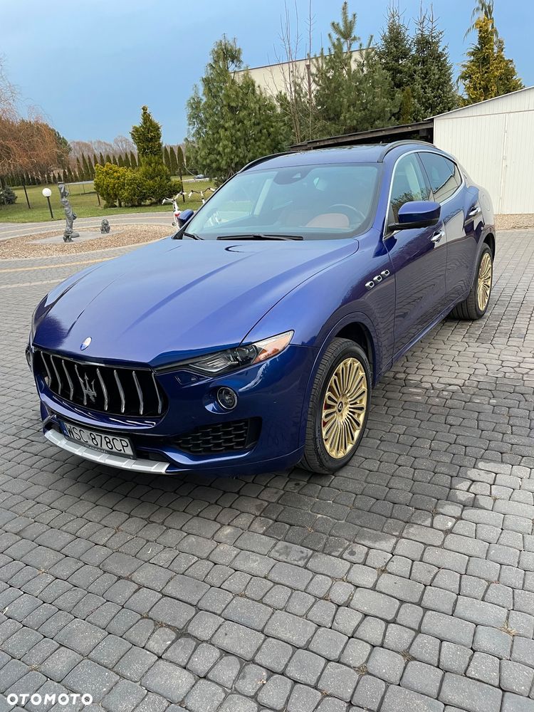 Maserati Levante - 3