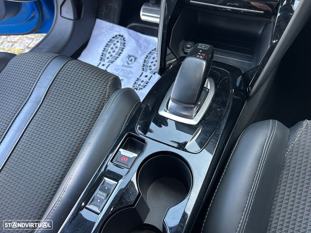 Peugeot e-208 50 kWh GT Line - 21