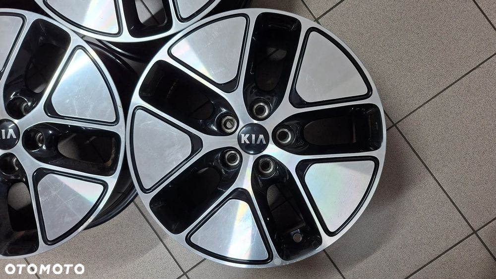Felgi Aluminiowe 17 Kia Optima Hybryda 5x114.3 ET 44 - 5