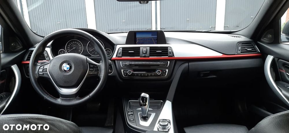 BMW Seria 3 330d Sport Line - 11
