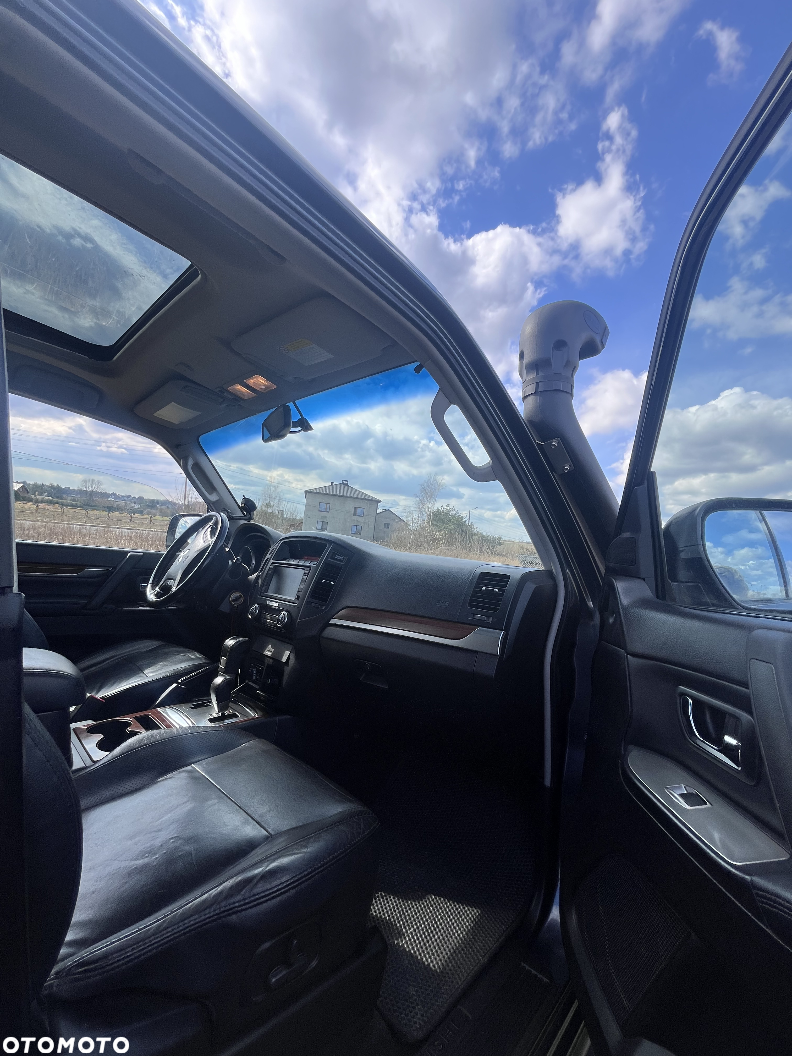Mitsubishi Pajero 3.2 DID Instyle - 27