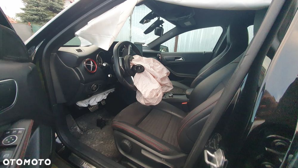 Mercedes-Benz Klasa A 250 Sport 4Matic 7G-DCT - 9
