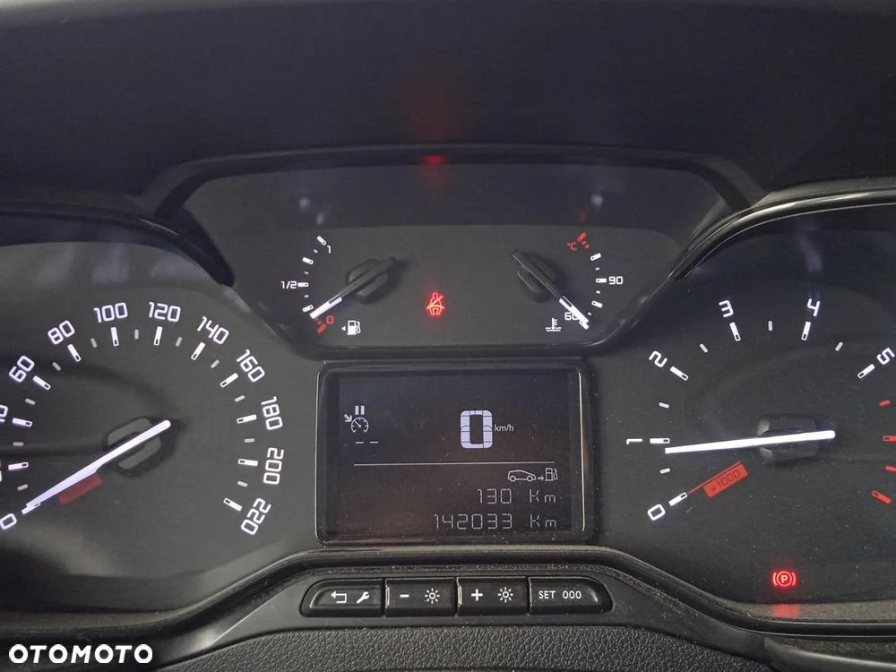 Toyota Proace City - 17