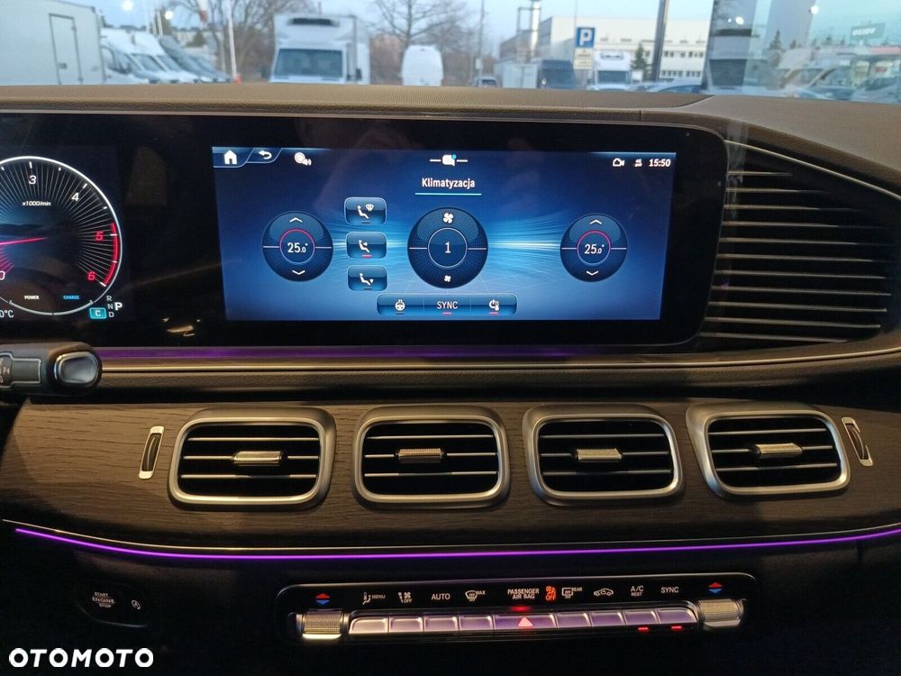 Mercedes-Benz GLE - 22