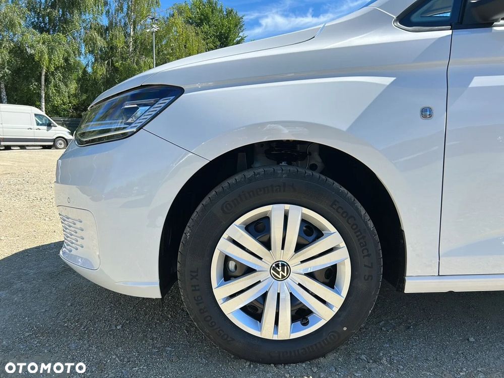 Volkswagen Caddy Cargo/benzyna 1,5 TSI 116 KM manualna r. o. 2755 mm - 30