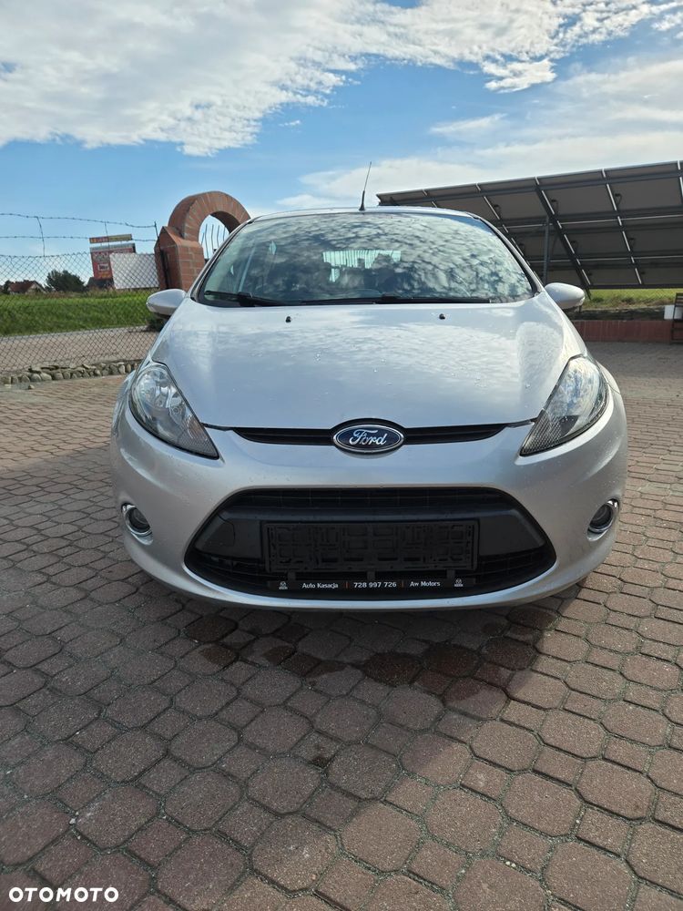 Ford Fiesta - 2
