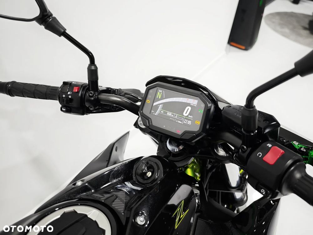 Kawasaki Z - 5