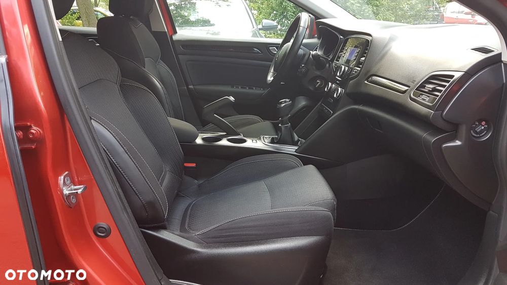 Renault Megane - 5