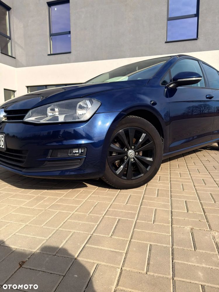 Volkswagen Golf 1.2 TSI BMT Comfortline - 4