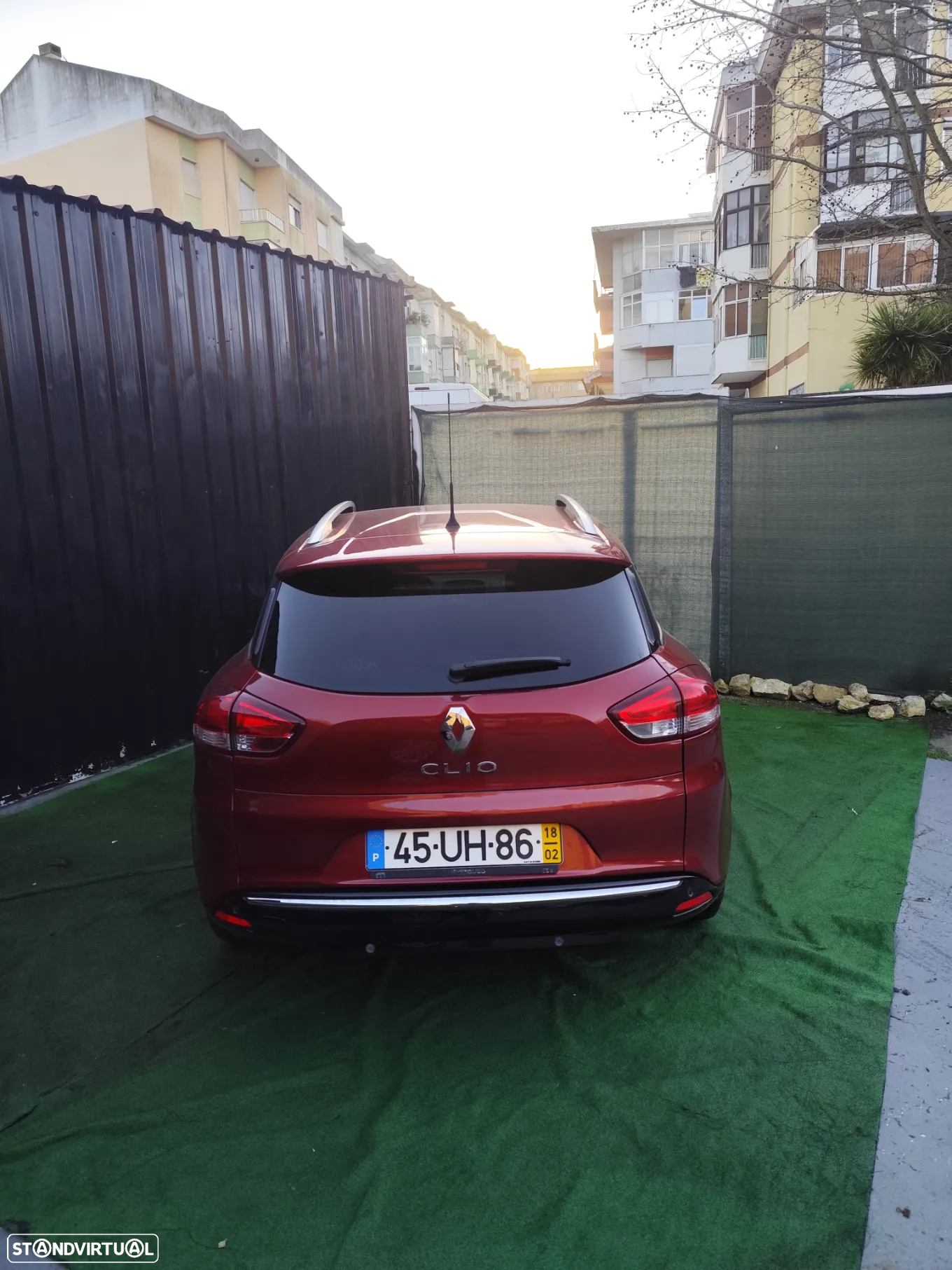 Renault Clio Sport Tourer 0.9 TCe Limited - 4