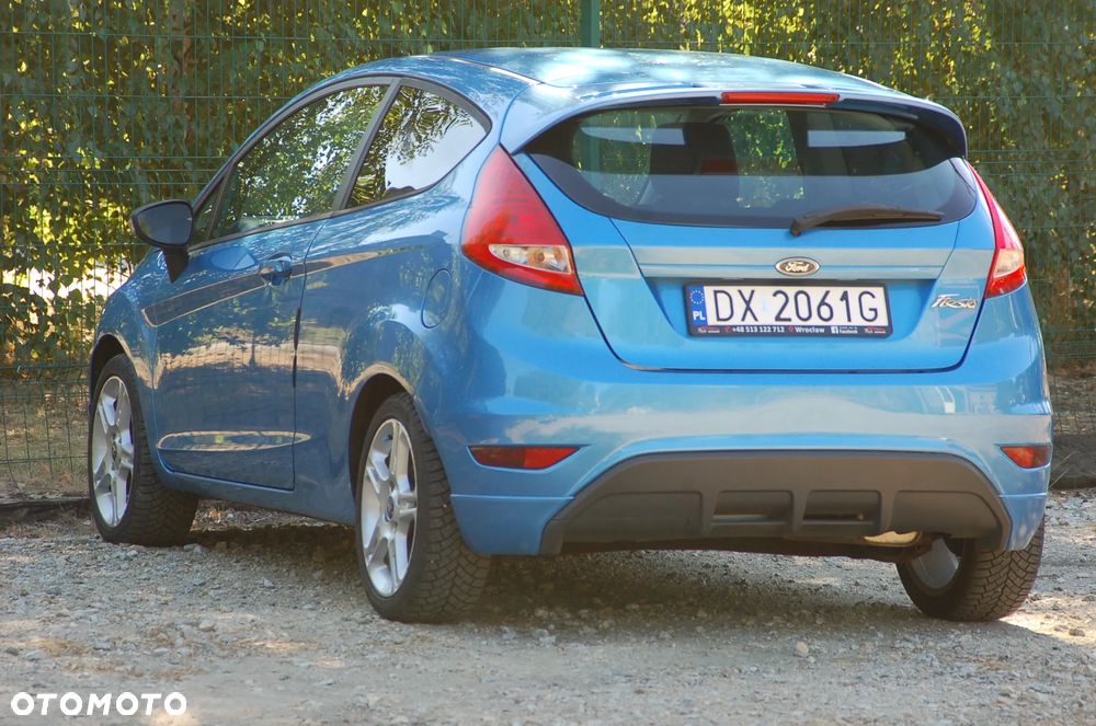 Ford Fiesta 1.4 Titanium EU5 - 3