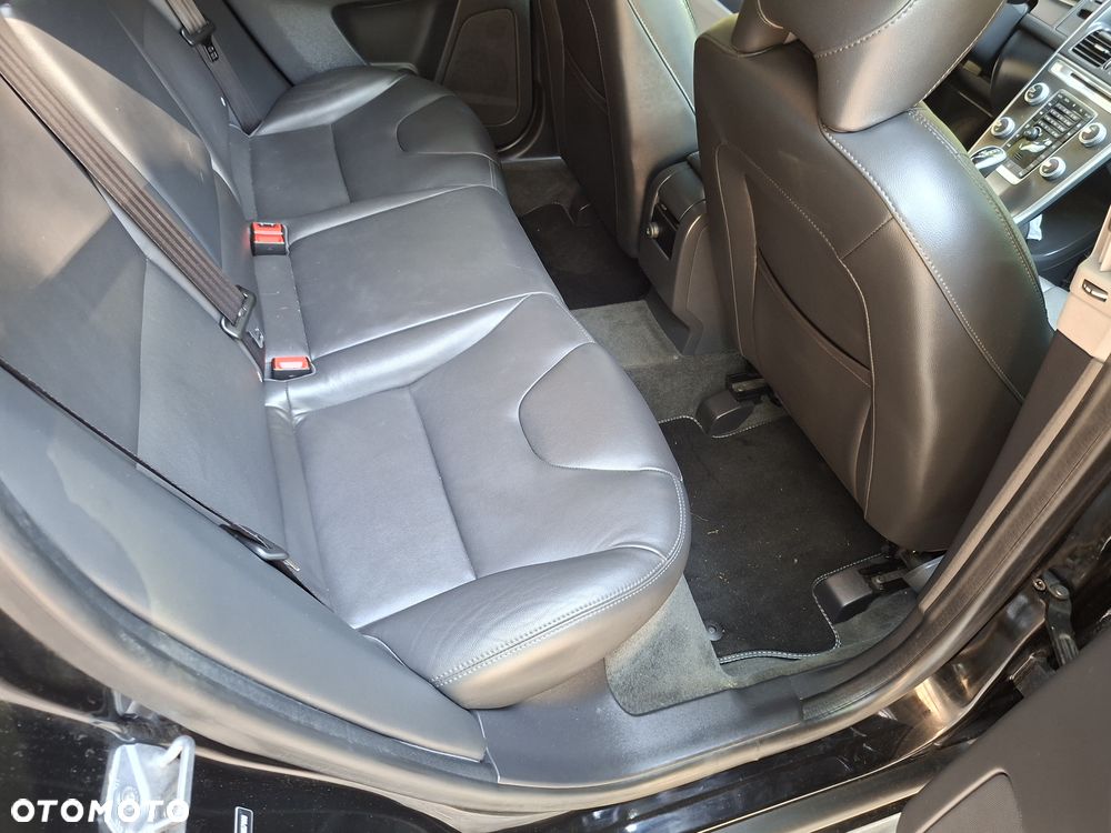 Volvo XC 60 T5 Geartronic Summum - 23