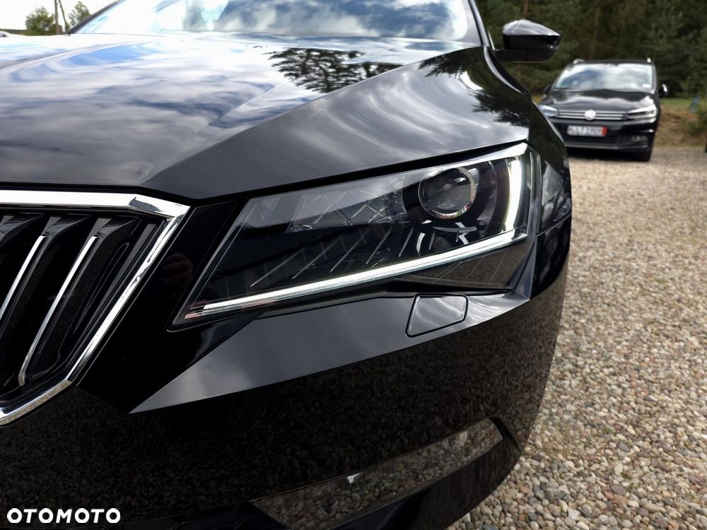 Skoda Superb 2.0 TDI Style DSG - 25