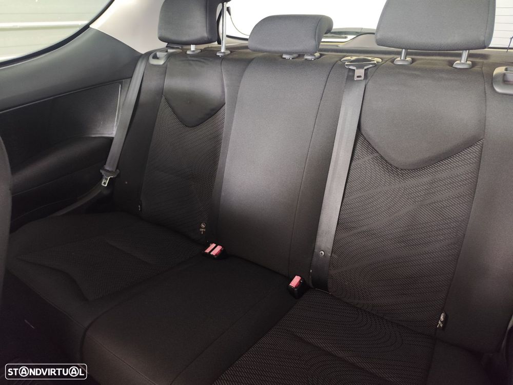 Peugeot 308 HDi FAP 90 Tendance - 18