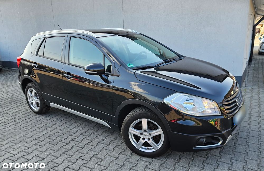 Suzuki SX4 S-Cross 1.6 DDiS Premium Plus 4WD - 2