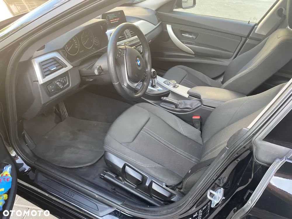 BMW 3GT 318d Advantage - 14