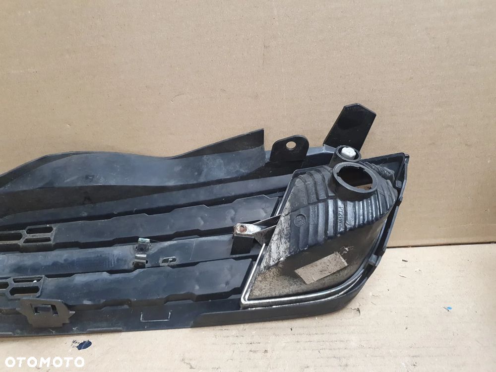 NISSAN MICRA CC CABRIO K12 NERKA GRILL KIERUNKOWSKAZ migacz prawa przód oryginał - 5