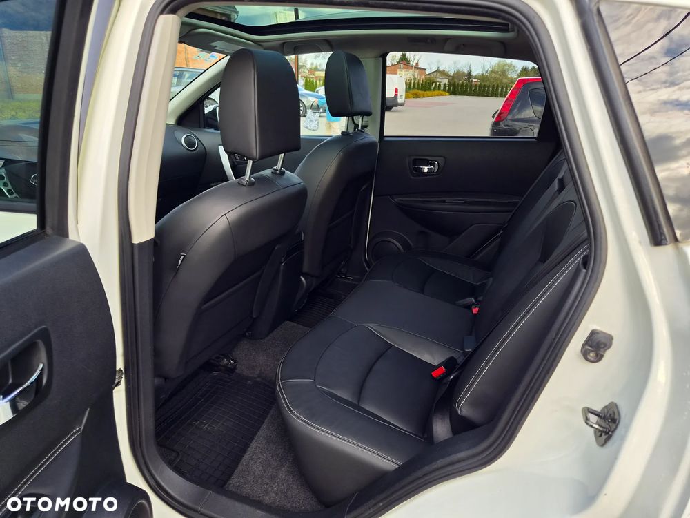 Nissan Qashqai 2.0 4x4 Tekna Premium - 14