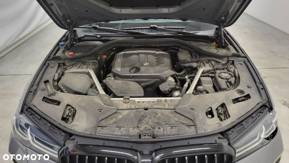 BMW Seria 5 - 24