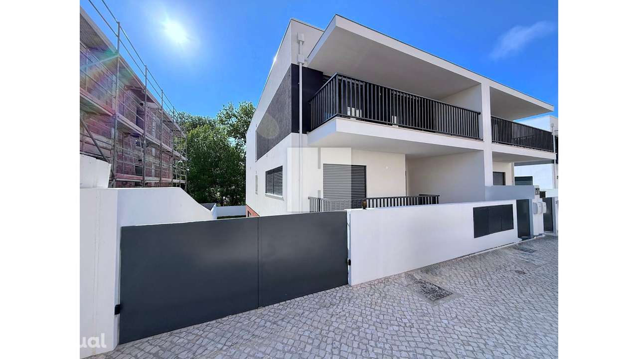 Moradia T4 na Cidade. - Grande imagem: 2/49