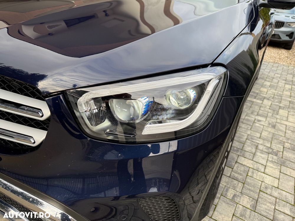 Mercedes-Benz GLC 220 d 4Matic 9G-TRONIC Exclusive - 27
