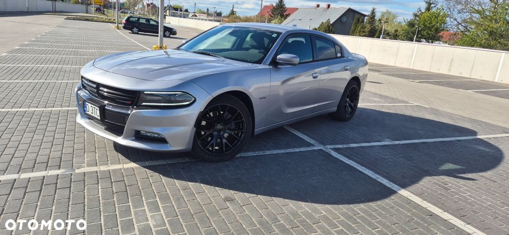 Dodge Charger - 4