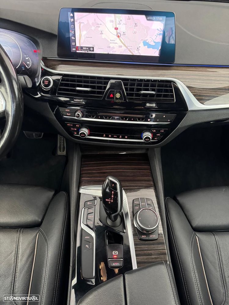 BMW 530 e iPerformance Pack M - 11