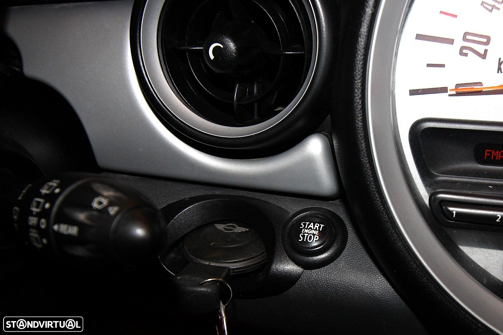 MINI 3 Portas Cooper D - 9