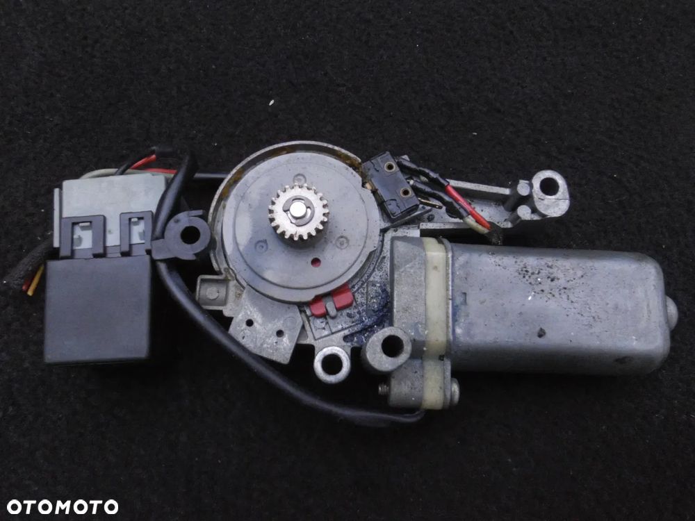 FIAT PUNTO II SILNIK SILNICZEK SZYBERDACHU WEBASTO 1609501 - 3