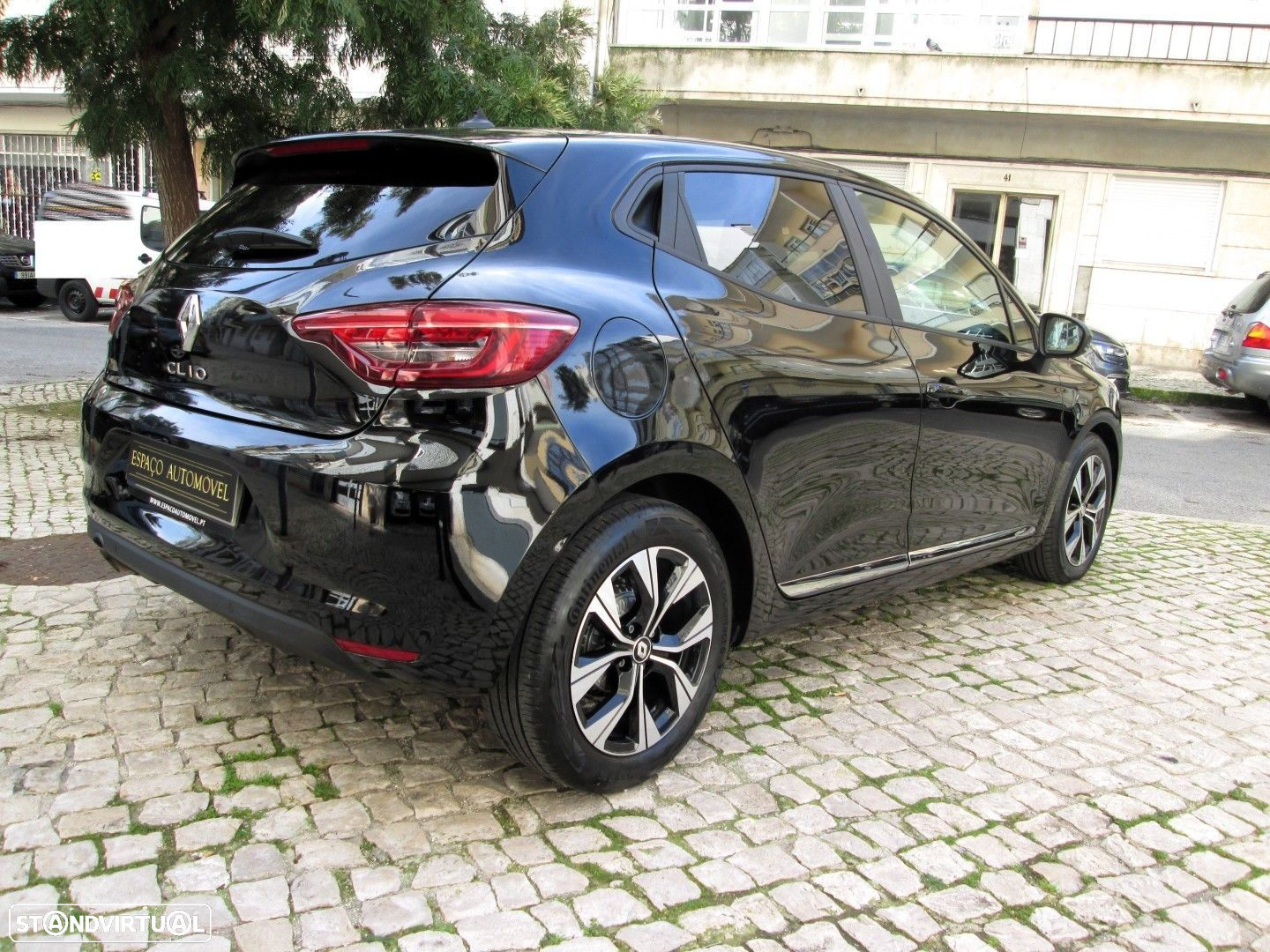 Renault Clio 1.0 TCe Evolution Bi-Fuel - 4