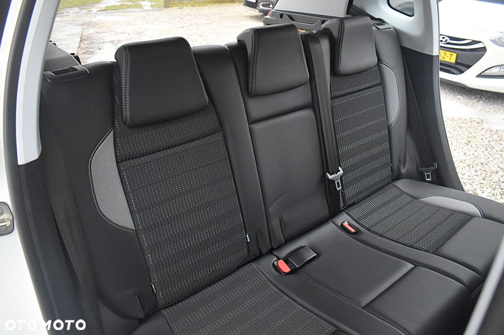 Peugeot 2008 e-HDi FAP 115 STOP & START Allure - 21