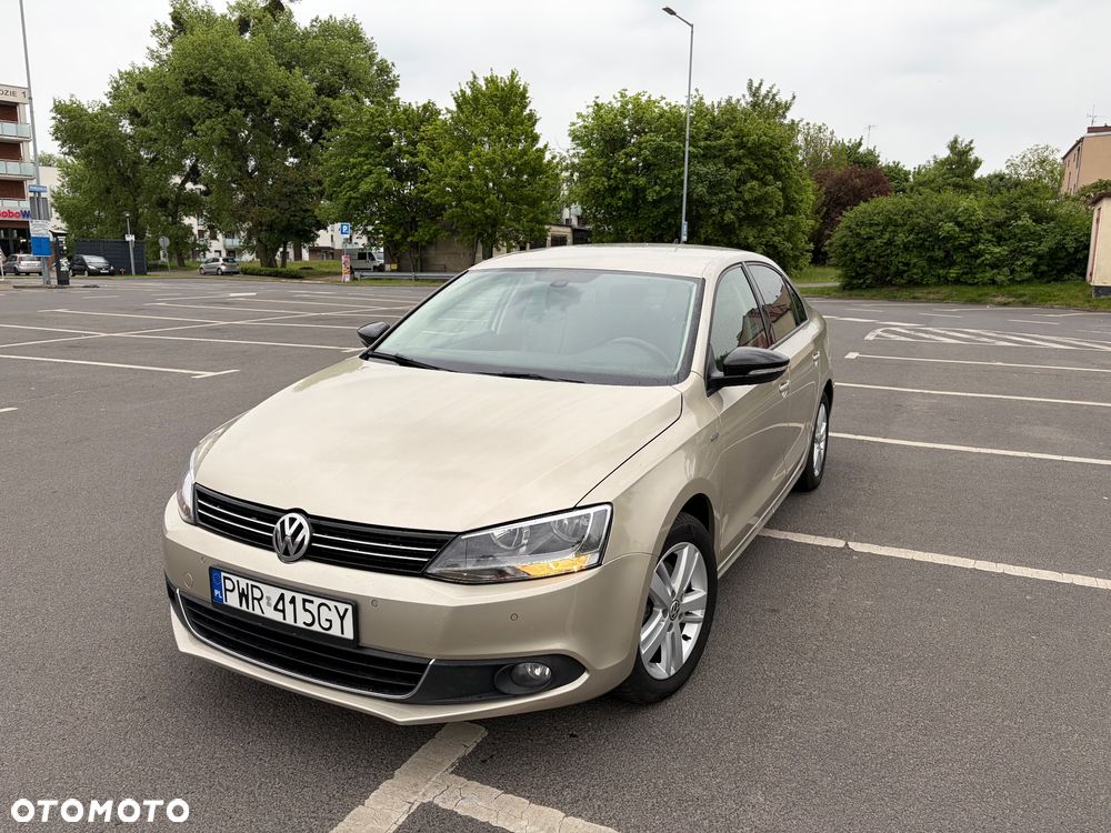 Volkswagen Jetta 1.4 TSI DSG Match - 30