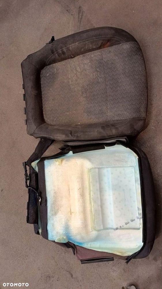 OPEL MOKKA MATA GRZEWCZA FOTELA SIEDZISKO - 1