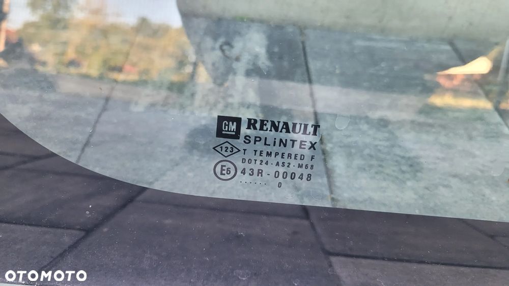 Szyba tylna lewa lub prawa trafic/ vivaro/ primastar long - 2