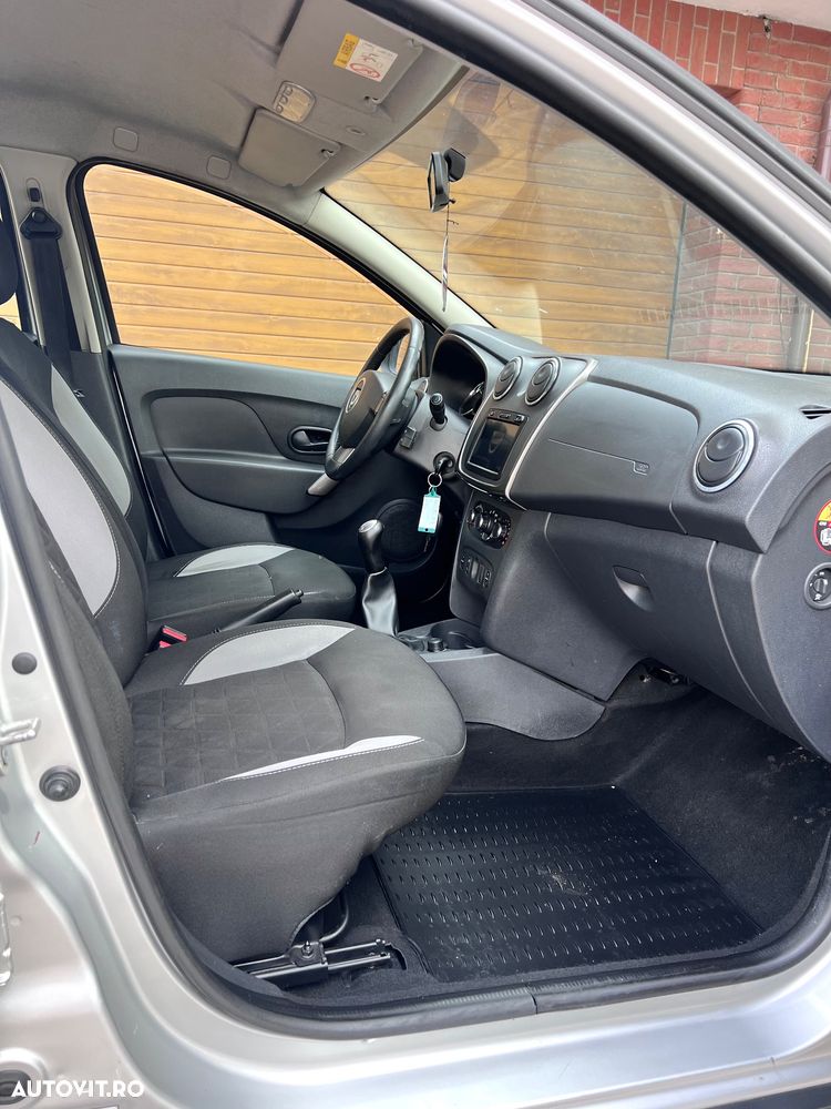 Dacia Sandero 1.5 90CP Stepway - 6