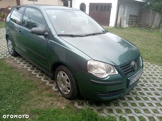 Volkswagen Polo 1.4 16V Basis - 3