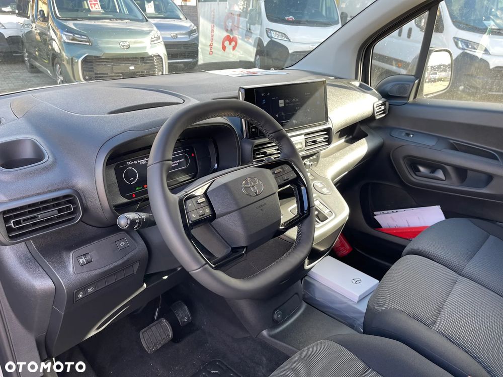 Toyota Proace City - 14