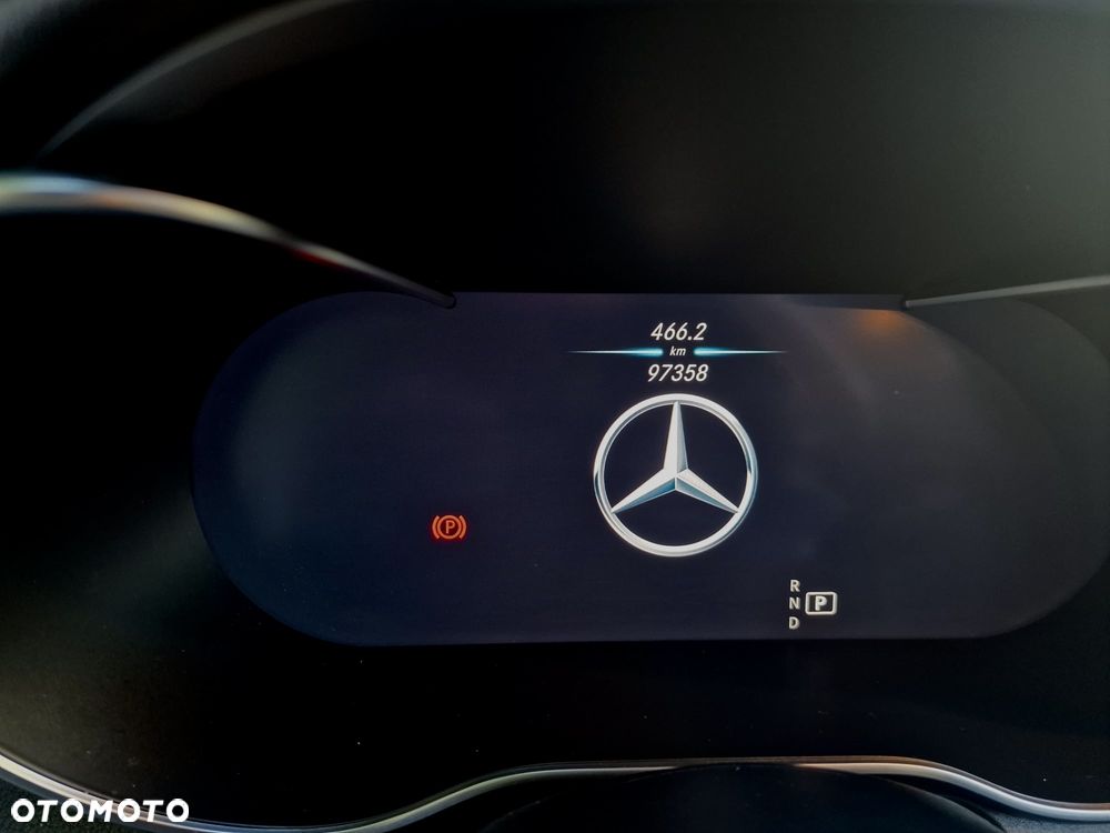 Mercedes-Benz GLC 200 d - 9