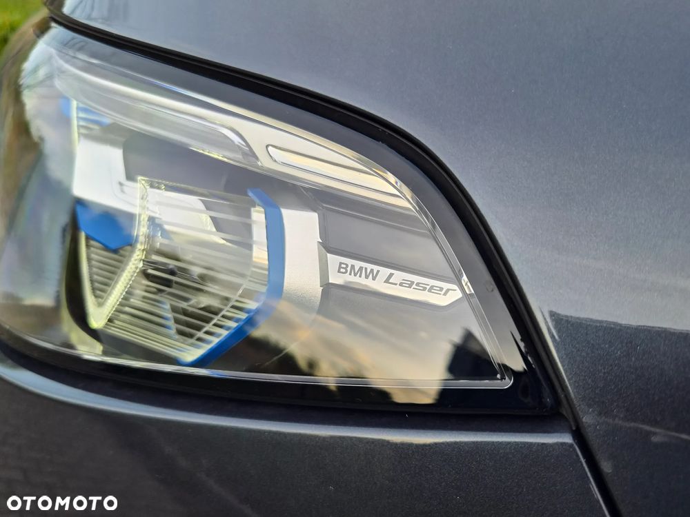 BMW X7 - 30