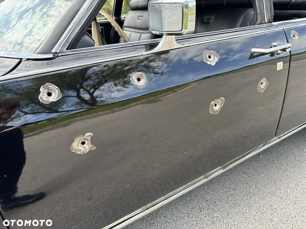 Lincoln Continental - 21