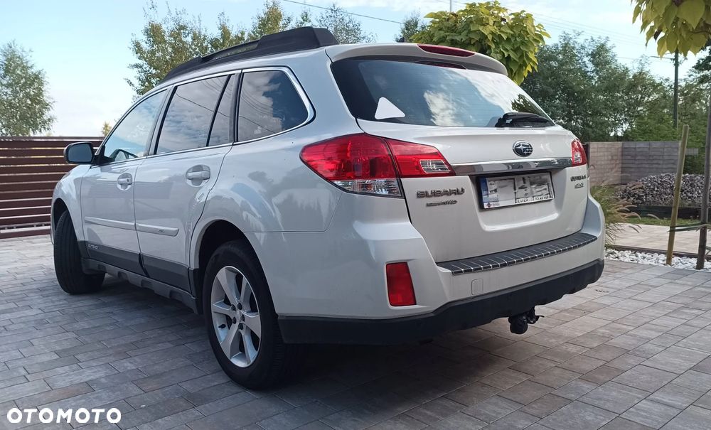 Subaru Outback - 4