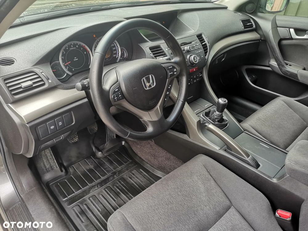 Honda Accord 2.0 Elegance - 11