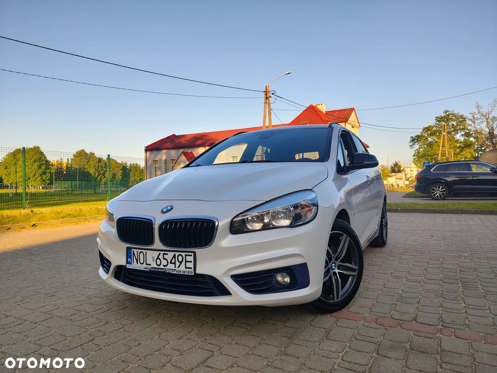 BMW Seria 2 218d Sport - 4