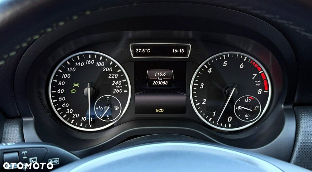 Mercedes-Benz Klasa A 180 BlueEfficiency Edition Style - 28