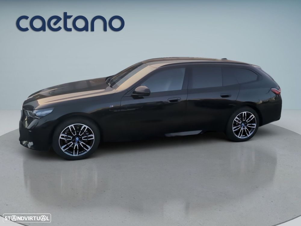 BMW 530 e Pack Desportivo M - 5