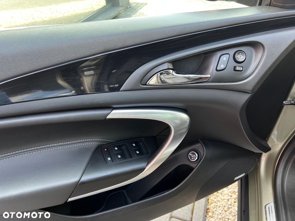 Opel Insignia - 34